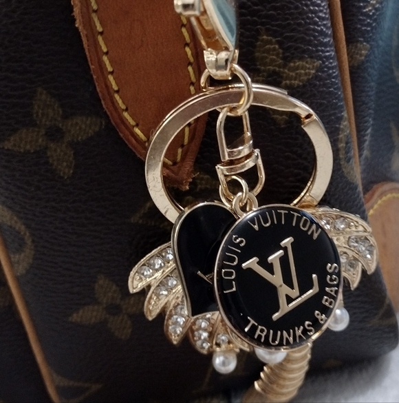 Authentic Louis Vuitton Trunks & Bags Charm And a Zipper Pull - Picture 10 of 11